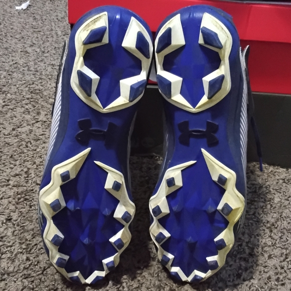 Cleats - Picture 2 of 3